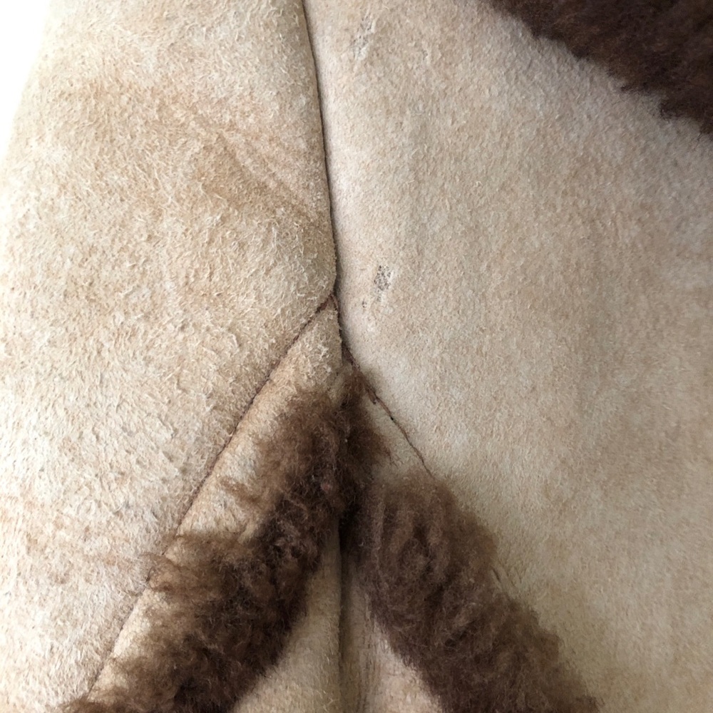 Vintage Sheepskin Shearling Coat with Hood Size 12 (See Description re Size) - Picture 8 of 16